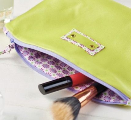 Leather Makeup Bag - Free sewing patterns - Sew Magazine