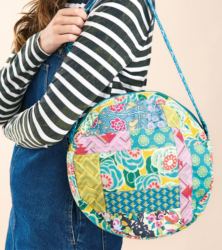 Zipped Patchwork Circle Bag Sewing Pattern