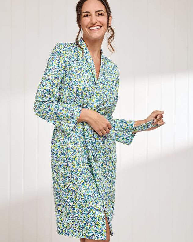 Dahlia Dressing Gown Free sewing patterns Sew Magazine