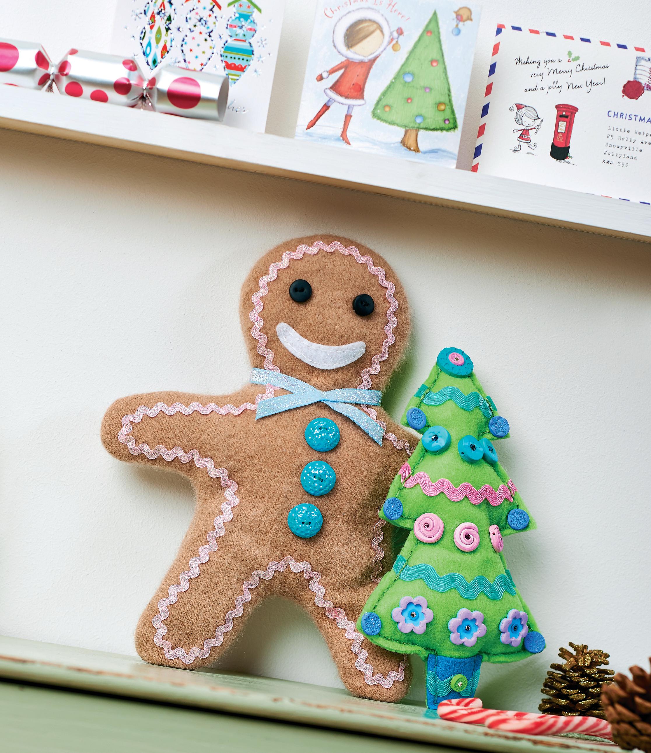 upcycled-felt-gingerbread-man-free-sewing-patterns-sew-magazine